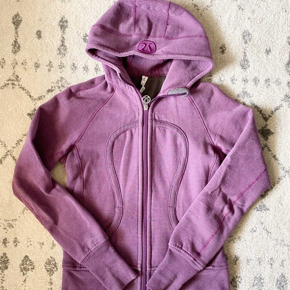 Lululemon Scuba Hoodie Size 6
